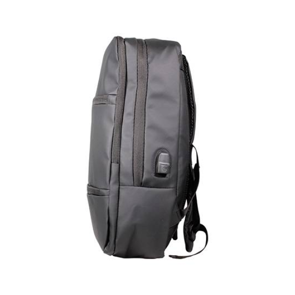 MOCHILA BK JTUB809 CON PUERTO EXTERIOR USB ( NO INCLUYE POWERBANK )